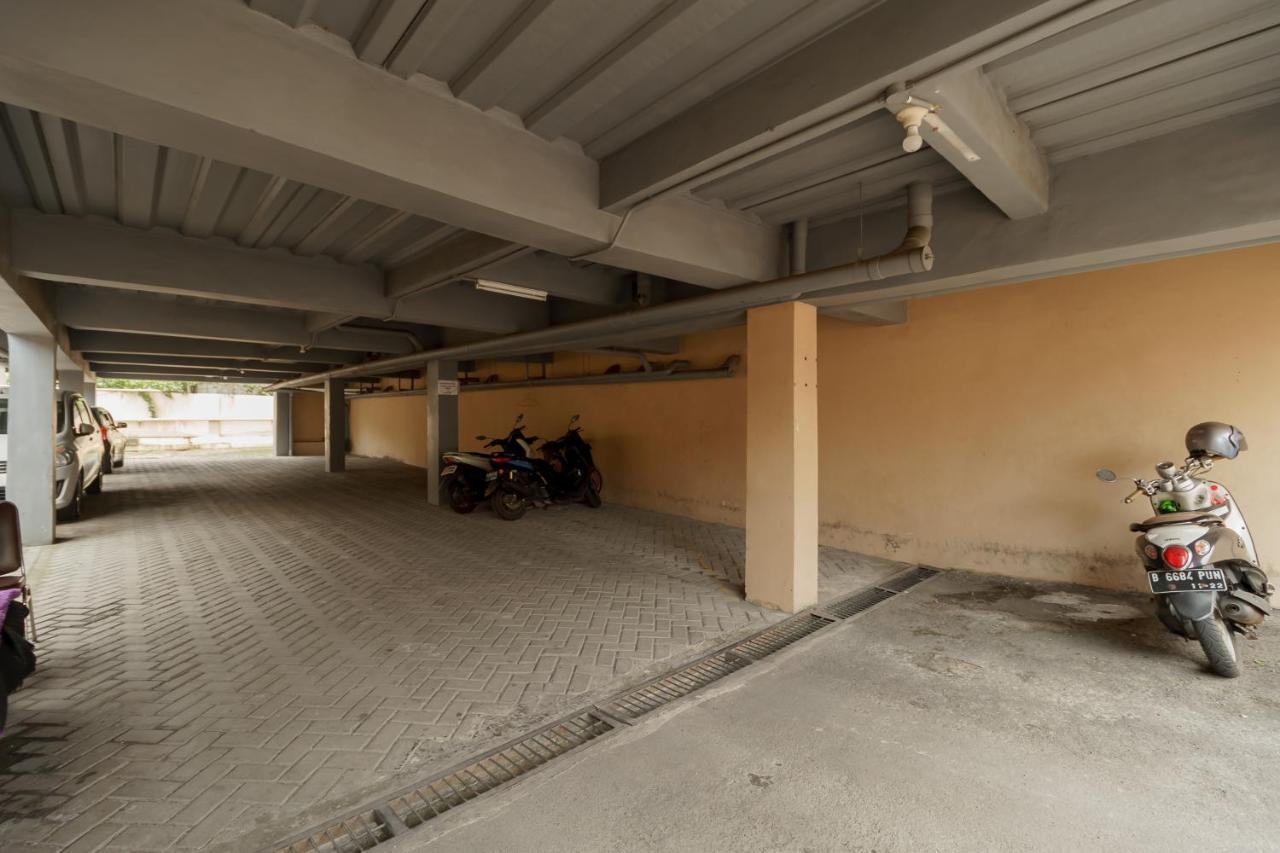 Koolkost Syariah Near Kampus Utama Universitas Budi Luhur Mencil Экстерьер фото