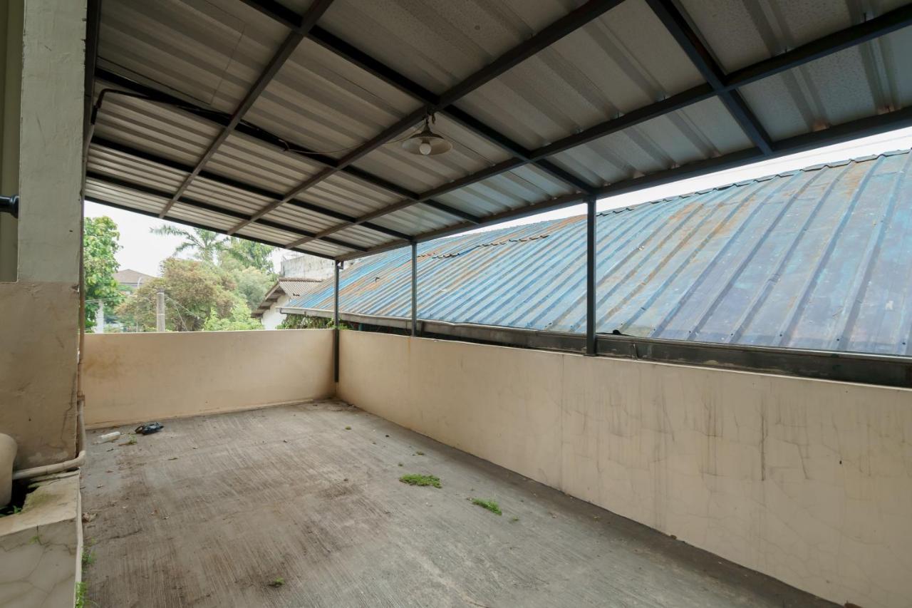 Koolkost Syariah Near Kampus Utama Universitas Budi Luhur Mencil Экстерьер фото